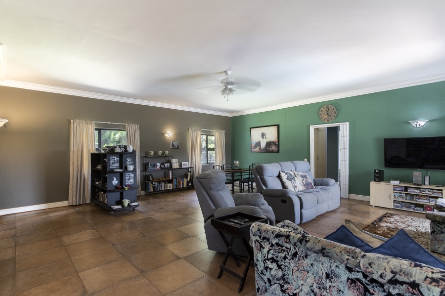 4 Bedroom Property for Sale in Firlands Western Cape